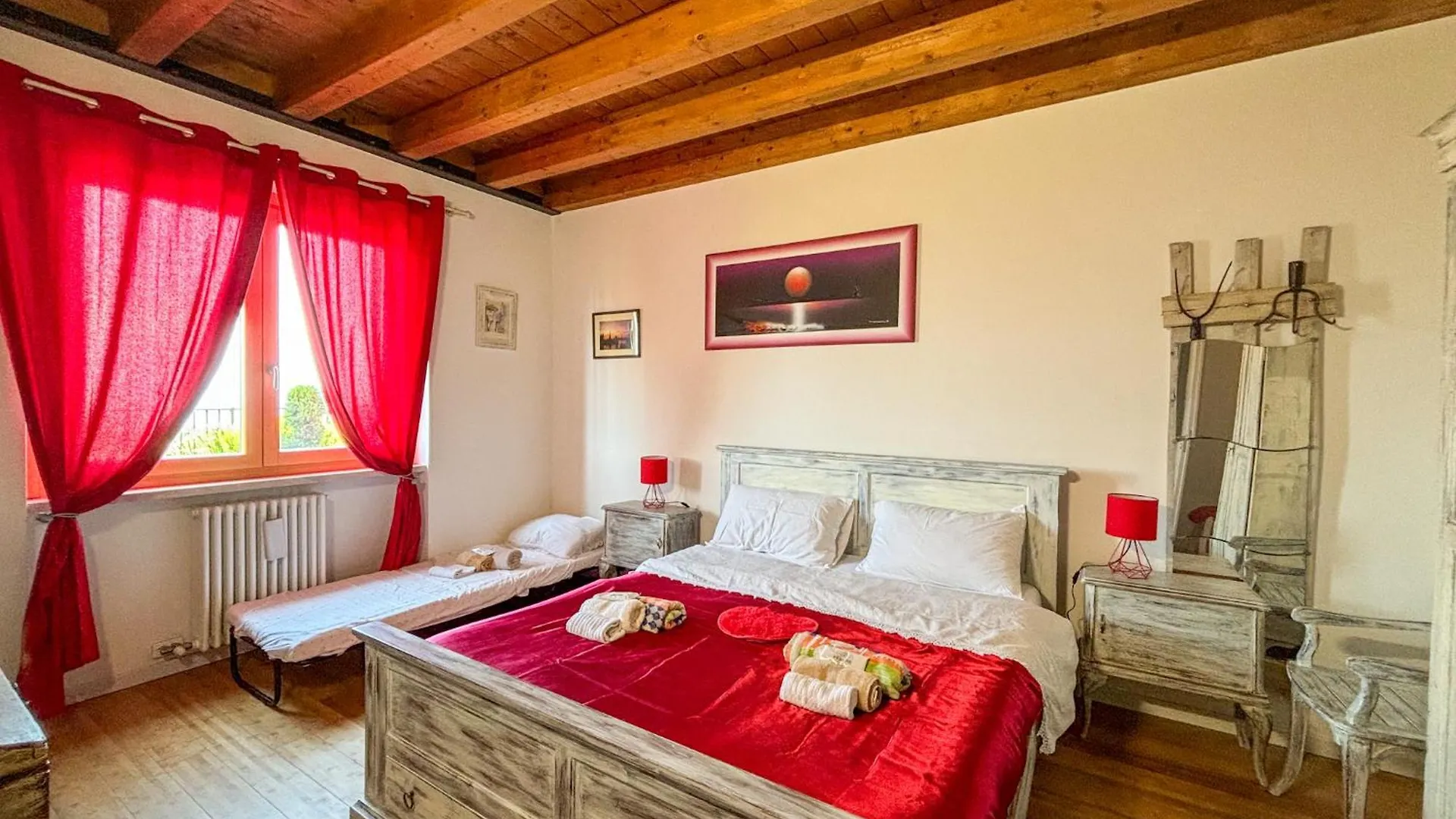 Villetta A Schiera Con Vista Lago سان زينو دي مونتانا إيطاليا